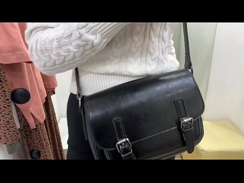 ❤️ Masturbación pública de la joven zorra FeralBerry con un consolador en el probador ☑ Video de sexo en es.special-grasser.ru ❌️❤️❤️❤️❤️❤️❤️❤️
